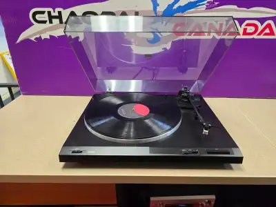 Vintage Yamaha TT-300U Record Hi-Fi Stereo Audiophile Turntable, View more