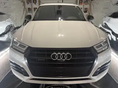 This pre-owned 2019 Audi Q5 features a powerful engine and legendary quattro all-wheel-drive system,...