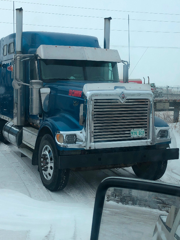 07 international 9900I in Heavy Trucks in Regina