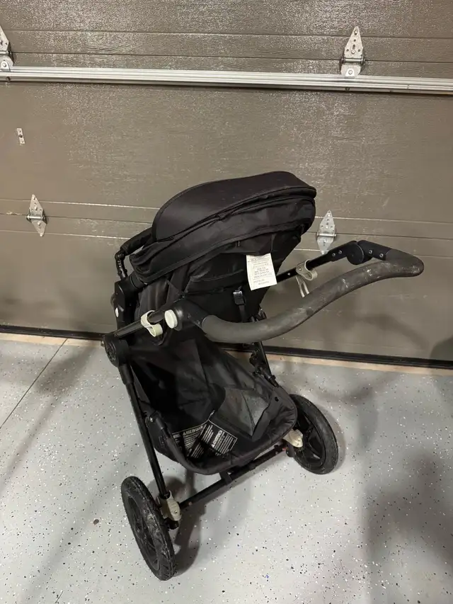 Baby Jogger Stroller in Strollers, Carriers & Car Seats in St. Catharines - Image 3