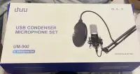  Microphone and podcasting set