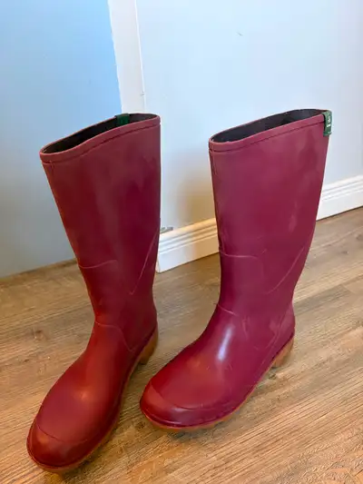 Women’s Kamik boots, View more