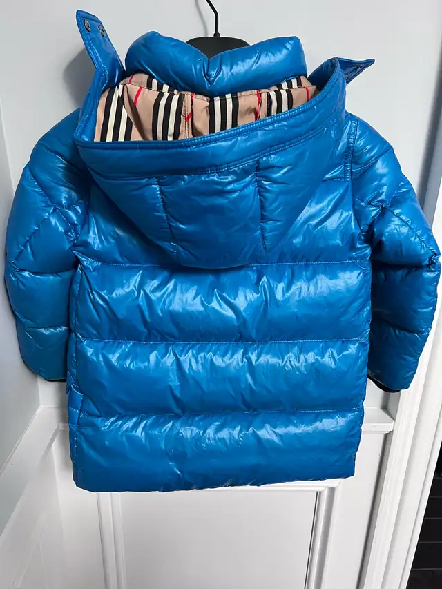 Kid's burberry london winter jacket  in Kids & Youth in Markham / York Region - Image 8