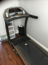Get fit!  Fantastic Treadmill for sale!