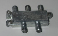 Cable Splitter 1 to 4