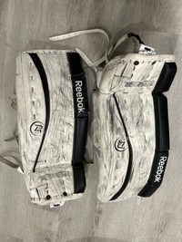 Intermediate Goalie Hockey Set