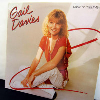 Vinyl LP Gail Davis Givin Herself Away