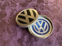 Sous-verres (4) Volkswagen, différents logos de 1945 à 2012