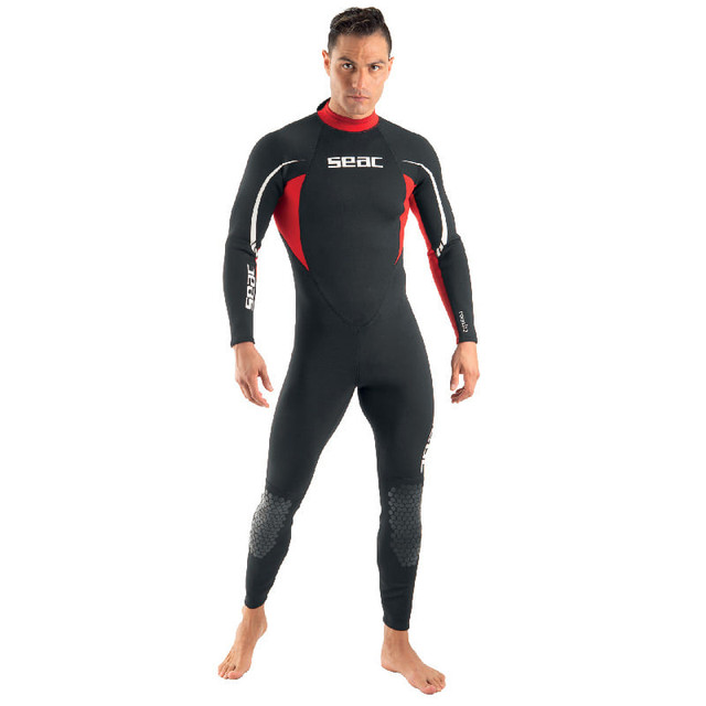 Wetsuits de plongée/sports aquatiques, kayak, neufs. dans Sports nautiques  à Laval/Rive Nord - Image 2