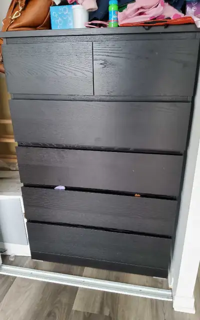 Dresser with 6 drawers, View more