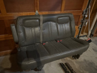 Bench seat 