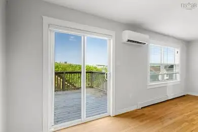 Available: September 1, 2026 Enjoy a bright and comfortable private bedroom in a clean, quiet home l...
