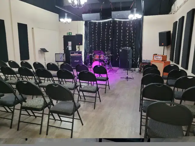 Space available for Worship Groups64407495893379121