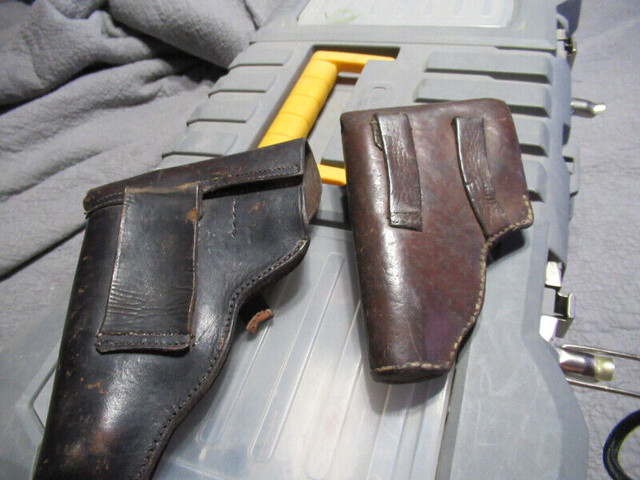 ww 2 german helmet  gun holsters in Arts & Collectibles in Oakville / Halton Region