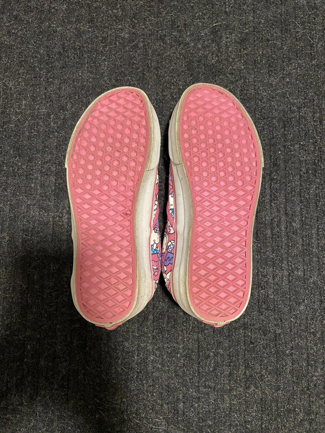 Size 8 Ladies Vans Hello Kitty Slip On Shoes in Women's - Shoes in Edmonton - Image 2
