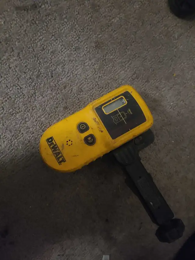 Bunch of dewalt in Power Tools in Calgary - Image 6