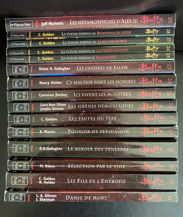 Livres Buffy contre les vampires,éditions Fleuve noir in Children & Young Adult in Gatineau - Image 2