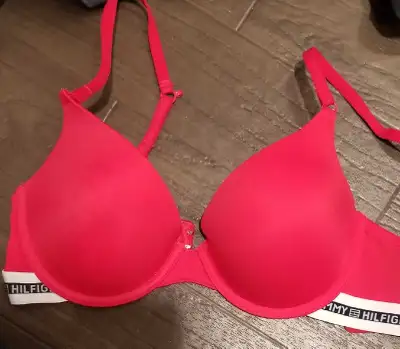 Womens Bra!, View more