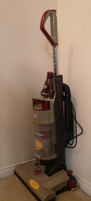 Dirt Devil Vacuum Cleaner - One Belt required., still working in Vacuums in Mississauga / Peel Region