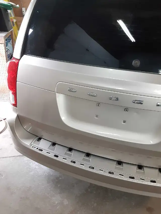 Mobile Auto Collision Technician498589311487846405