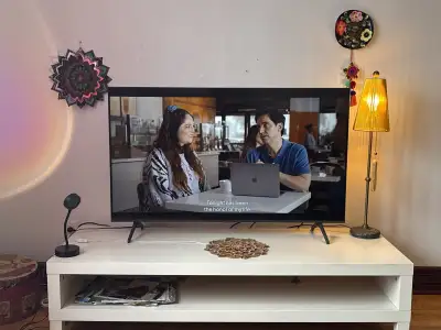 4K Samsung smart TV + TV stand , View more