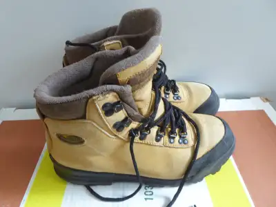 Vasque hiking boots, View more