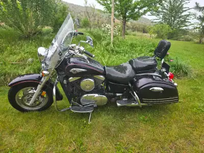 Complete bike, not running, needs wiring repair, battery, and cam chain. Speedometer / odometer does...