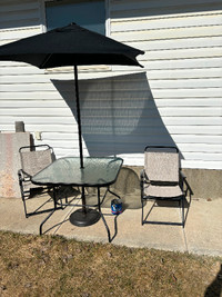 Beautiful black patio set for sale