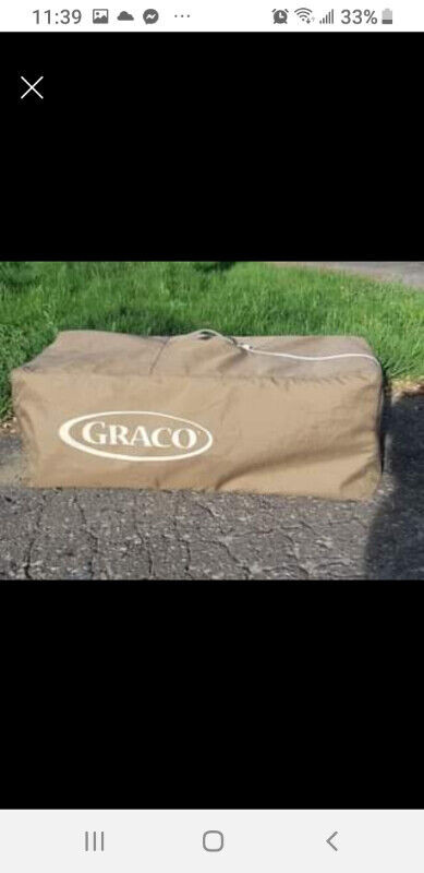 Graco Travel Crib in Cribs in Mississauga / Peel Region