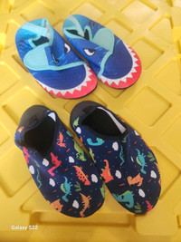 New Children's Water Shoes