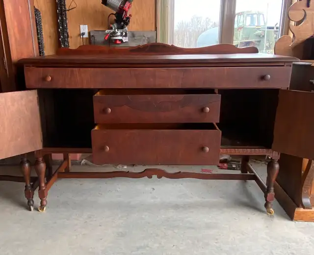 Antique buffet63005667412483123