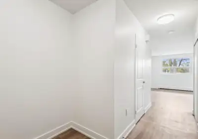 2BED 1BATH | $1,895 | LONDON N