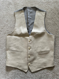 Men’s Beige/Grey Vest (RW&Co)