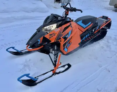 2021 Arctic Cat Riot-X 8000 **391 km** Condition is near-new. Super fun machine. Bought as spare, ne...