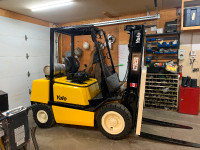 6000 lbs outdoor yale forklift