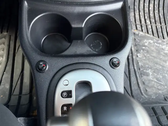 Nissan Versa Note in Cars & Trucks in Longueuil / South Shore - Image 4