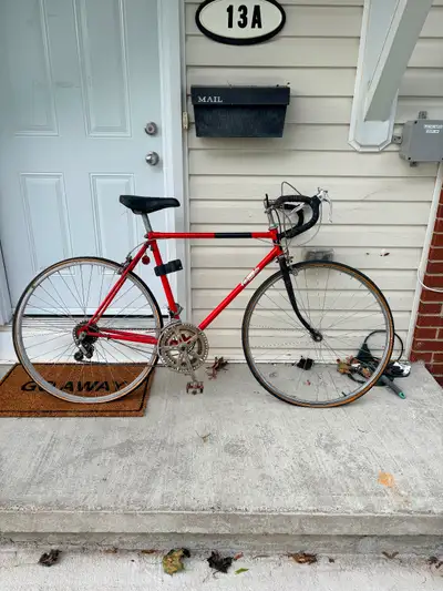 Vintage 1980’s Bike Raleigh Triumph Racer and Touring, View more
