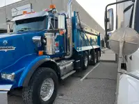 2018 Kenworth T800 Tri axle Dump Truck for sale!!!