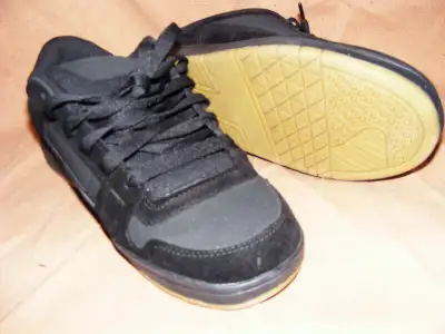 skate shoes, View more