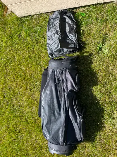 TaylorMade Golf Bag, View more