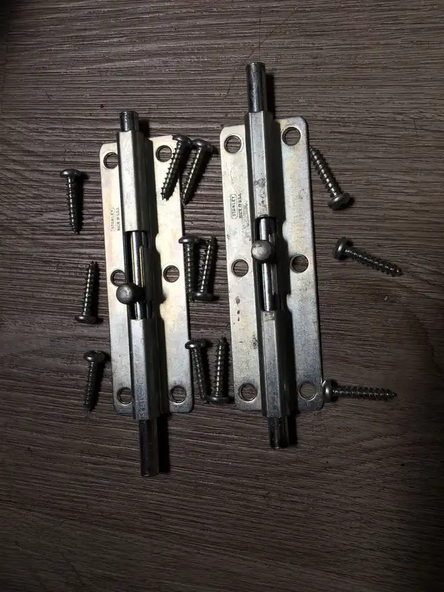Door latch in Windows, Doors & Trim in City of Montréal - Image 3