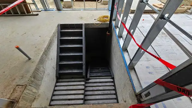 Structural steel erection 450230013993297921