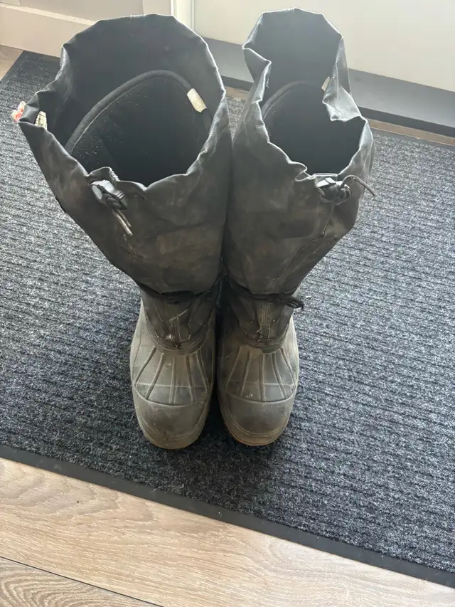 Baffin steel toe winter boots, size 1263672034644865121