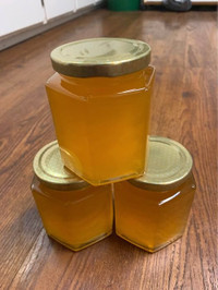 Local Goderich Honey, Treatment Free, 375g