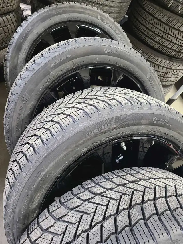 BMW X5 BMW X6 Original winter set  in Tires & Rims in Mississauga / Peel Region - Image 7