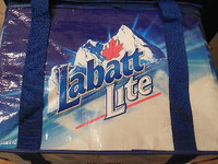 Labatt’s Lite   24 can    cooler bag