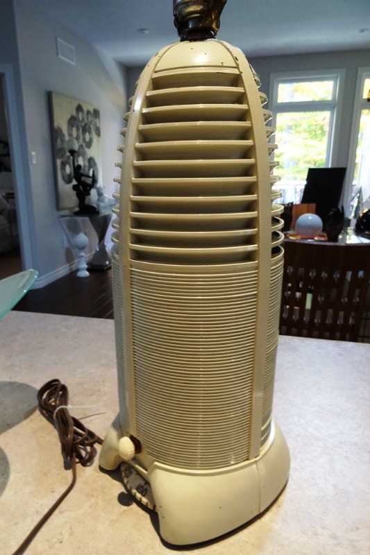 MACHINE AGE rocket TUBE radio lamp RARE works MITCHELL bakelite Arts