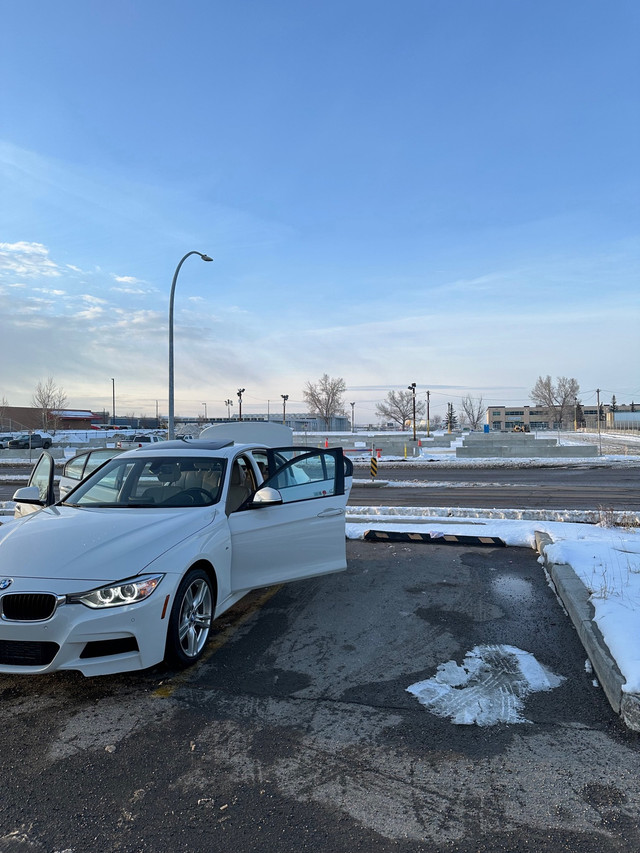 2014 335i xDrive with M Sport Package in Cars & Trucks in Calgary - Image 4