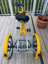 Tricycle adulte comme neuf à  280.00$ seulement!!!!
