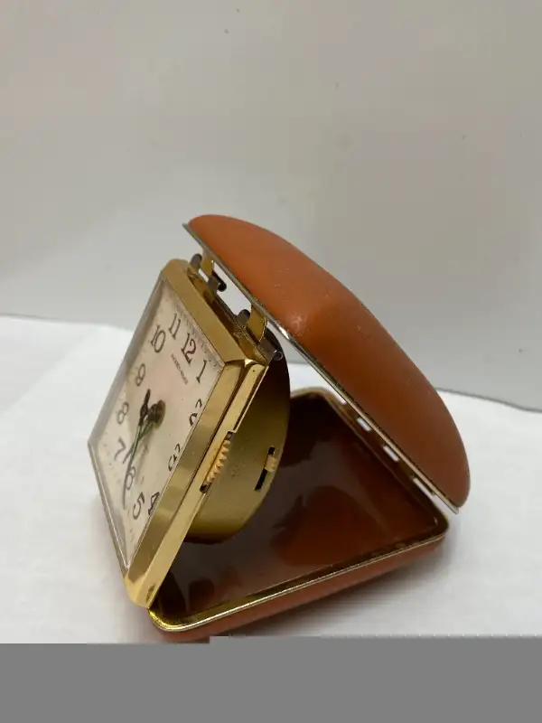 Phinney- Walker Travel Alarm Clock WORKS in Home Décor & Accents in City of Toronto - Image 4